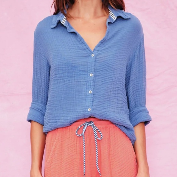 SUNDRY Button Down Top in Regalia - Picture 3 of 11